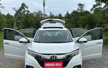 Honda Vezel, 2020 год, 1 505 000 рублей, 10 фотография