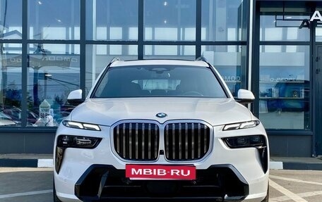 BMW X7, 2023 год, 15 699 000 рублей, 2 фотография