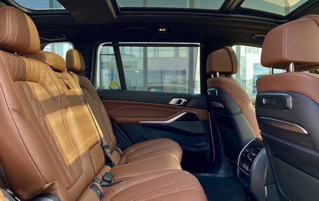 BMW X7, 2023 год, 15 699 000 рублей, 30 фотография