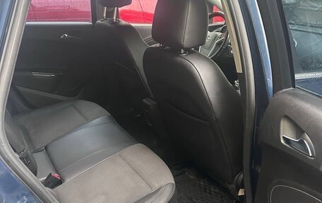 Opel Astra J, 2010 год, 605 000 рублей, 8 фотография