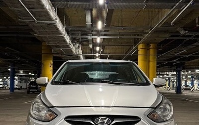 Hyundai Solaris II рестайлинг, 2011 год, 745 000 рублей, 1 фотография