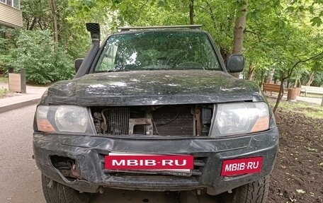 Mitsubishi Pajero III рестайлинг, 2002 год, 650 000 рублей, 2 фотография