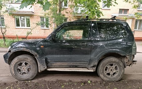Mitsubishi Pajero III рестайлинг, 2002 год, 650 000 рублей, 4 фотография