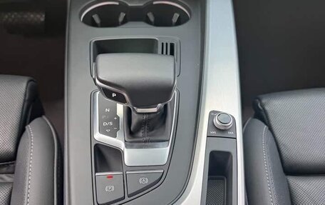 Audi A4, 2022 год, 2 946 000 рублей, 16 фотография