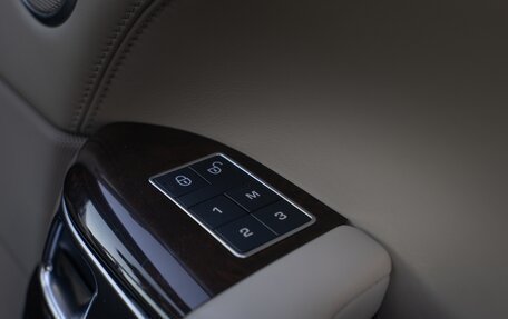 Land Rover Range Rover IV рестайлинг, 2017 год, 5 990 000 рублей, 21 фотография
