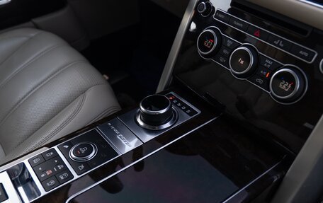 Land Rover Range Rover IV рестайлинг, 2017 год, 5 990 000 рублей, 30 фотография