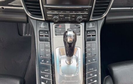 Porsche Panamera II рестайлинг, 2010 год, 2 300 000 рублей, 11 фотография