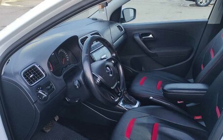 Volkswagen Polo VI (EU Market), 2017 год, 890 000 рублей, 6 фотография