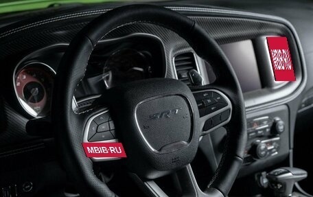 Dodge Charger, 2023 год, 17 500 000 рублей, 10 фотография