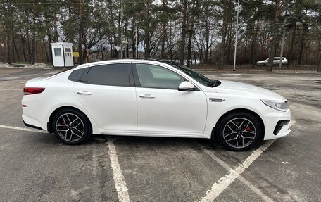 KIA Optima IV, 2019 год, 2 000 000 рублей, 18 фотография