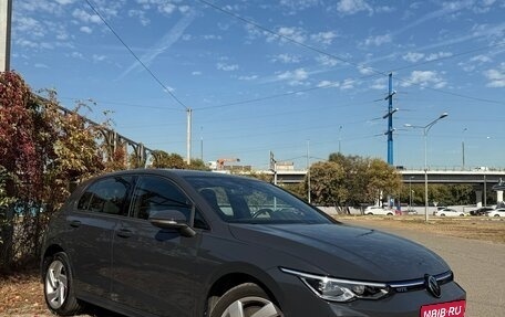 Volkswagen Golf VIII, 2021 год, 2 300 000 рублей, 16 фотография