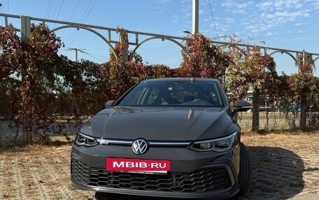 Volkswagen Golf VIII, 2021 год, 2 300 000 рублей, 18 фотография
