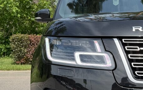 Land Rover Range Rover IV рестайлинг, 2018 год, 6 700 000 рублей, 8 фотография