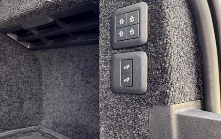 Land Rover Range Rover IV рестайлинг, 2018 год, 6 700 000 рублей, 29 фотография