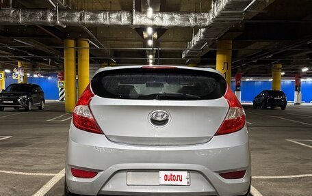 Hyundai Solaris II рестайлинг, 2011 год, 745 000 рублей, 3 фотография
