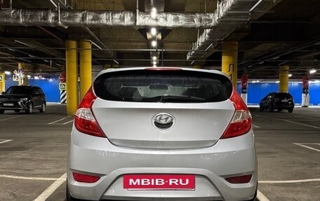 Hyundai Solaris II рестайлинг, 2011 год, 745 000 рублей, 6 фотография