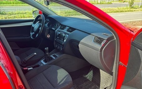 Skoda Octavia, 2014 год, 1 300 000 рублей, 14 фотография