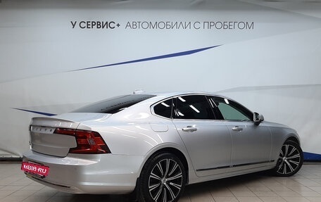 Volvo S90 II рестайлинг, 2021 год, 3 450 000 рублей, 3 фотография
