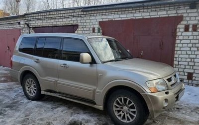 Mitsubishi Pajero III рестайлинг, 2004 год, 900 000 рублей, 1 фотография