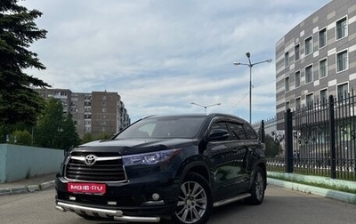Toyota Highlander III, 2014 год, 2 440 000 рублей, 1 фотография