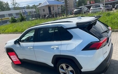 Toyota RAV4, 2021 год, 3 570 000 рублей, 1 фотография