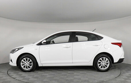 Hyundai Solaris II рестайлинг, 2021 год, 1 835 000 рублей, 8 фотография