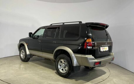 Mitsubishi Pajero Sport II рестайлинг, 2004 год, 879 000 рублей, 9 фотография
