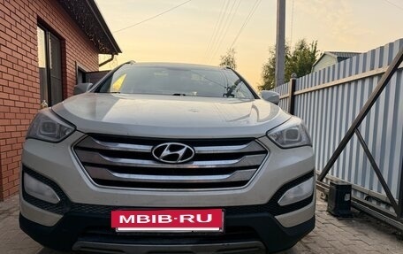 Hyundai Santa Fe III рестайлинг, 2013 год, 1 950 000 рублей, 3 фотография