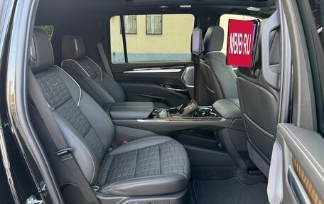 Cadillac Escalade V, 2025 год, 24 200 000 рублей, 6 фотография