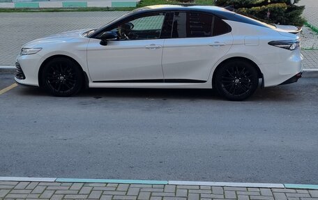 Toyota Camry, 2021 год, 4 200 000 рублей, 9 фотография