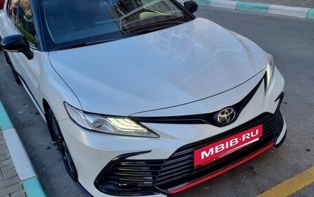 Toyota Camry, 2021 год, 4 200 000 рублей, 5 фотография