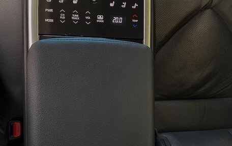 Toyota Camry, 2018 год, 2 980 000 рублей, 10 фотография