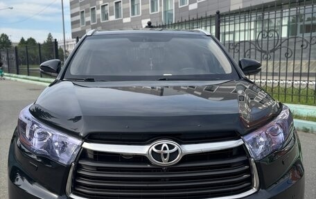 Toyota Highlander III, 2014 год, 2 440 000 рублей, 9 фотография