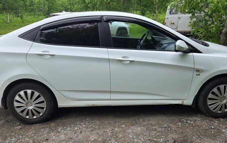 Hyundai Solaris II рестайлинг, 2013 год, 760 000 рублей, 6 фотография