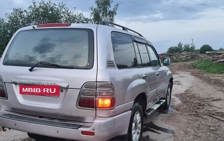 Toyota Land Cruiser 100 рестайлинг 2, 2003 год, 1 590 000 рублей, 6 фотография