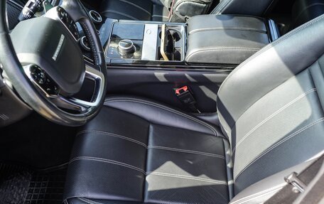 Land Rover Range Rover Velar I, 2017 год, 2 800 000 рублей, 10 фотография