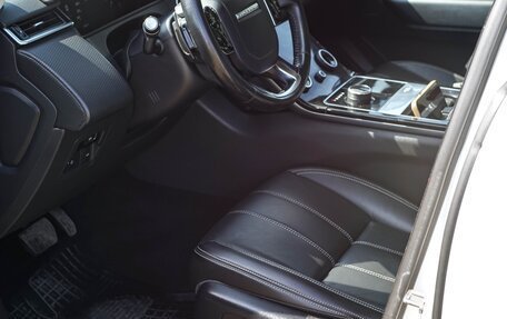 Land Rover Range Rover Velar I, 2017 год, 2 800 000 рублей, 12 фотография
