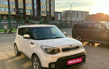 KIA Soul II рестайлинг, 2017 год, 1 295 000 рублей, 3 фотография
