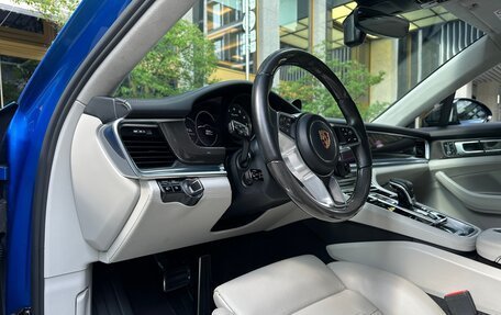 Porsche Panamera II рестайлинг, 2017 год, 8 280 000 рублей, 33 фотография