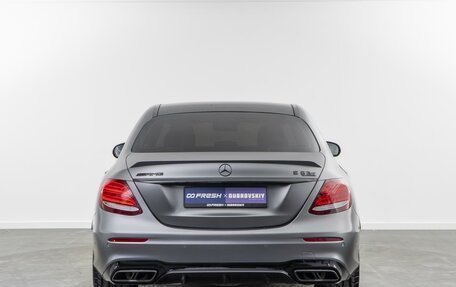 Mercedes-Benz E-Класс AMG, 2018 год, 5 650 000 рублей, 4 фотография