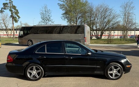 Mercedes-Benz E-Класс, 2003 год, 1 000 000 рублей, 6 фотография