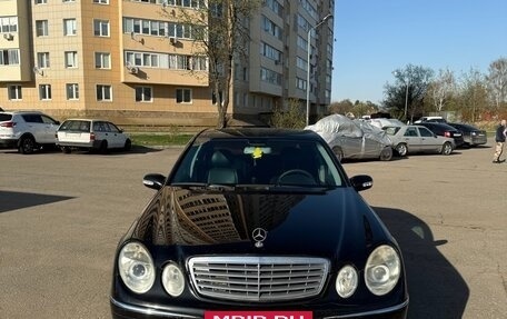 Mercedes-Benz E-Класс, 2003 год, 1 000 000 рублей, 8 фотография