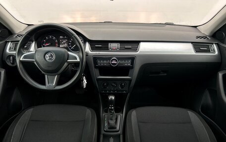Skoda Rapid I, 2015 год, 898 800 рублей, 6 фотография