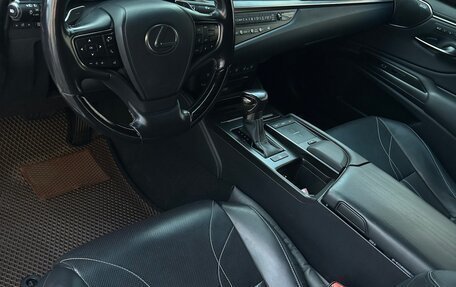 Lexus ES VII, 2019 год, 5 400 000 рублей, 13 фотография