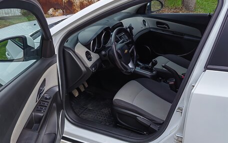 Chevrolet Cruze II, 2012 год, 950 000 рублей, 8 фотография