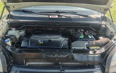 Hyundai Tucson III, 2008 год, 695 000 рублей, 3 фотография