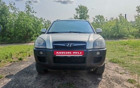 Hyundai Tucson III, 2008 год, 695 000 рублей, 6 фотография