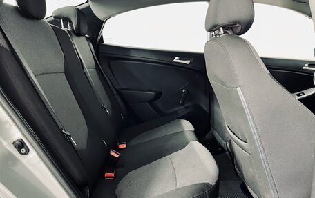 Hyundai Solaris II рестайлинг, 2012 год, 710 000 рублей, 13 фотография