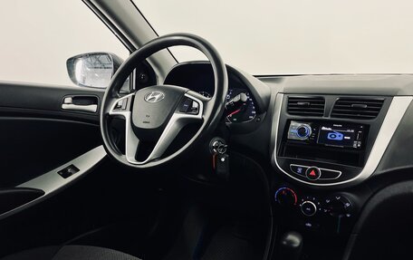 Hyundai Solaris II рестайлинг, 2012 год, 710 000 рублей, 15 фотография