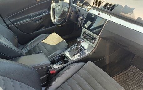 Volkswagen Passat B6, 2010 год, 1 000 000 рублей, 7 фотография